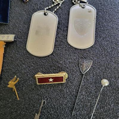 MISC VINTAGE PINS, MEDALS, ETC