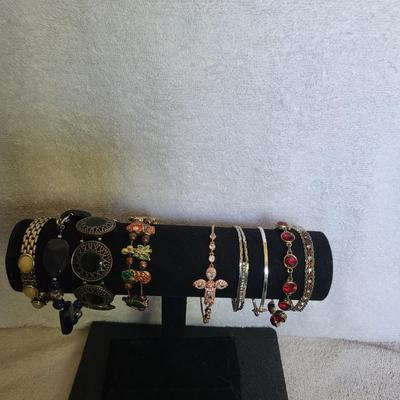 10 COSTUME BRACELETS