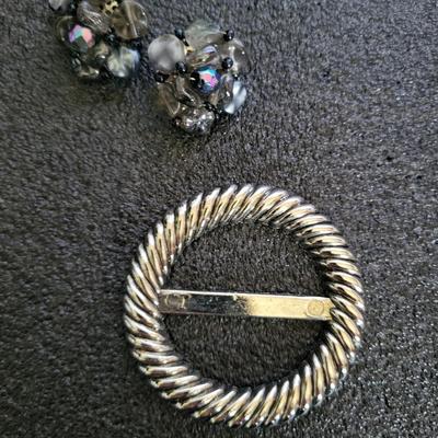 VINTAGE COSTUME JEWELRY