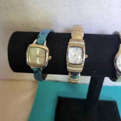 WATCHES FOR REPAIR, SHEAFFER VINTAGE PEN & MORE