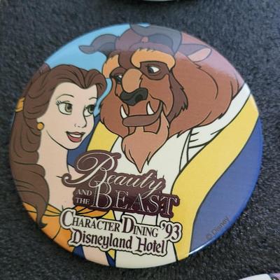 DISNEYLAND HOTEL 1993 CHARACTER PINS