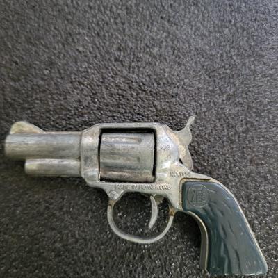 1940 COPPER COWBOY KEYCHAIN, USA BRACELET AND A RANGER TOY PISTOL