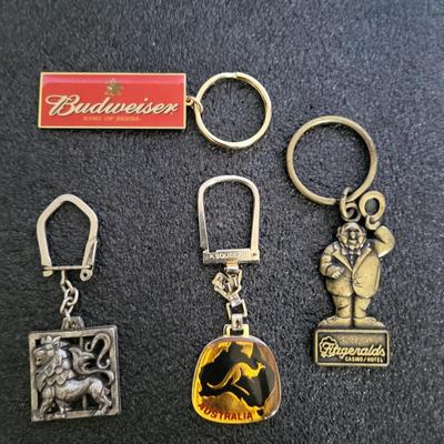 4 KEYCHAINS