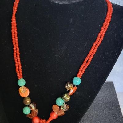 1970'S BEADED NATIVE AMERICAN NECKLACE & A PRETTY ORANGE HUE NECKLACE