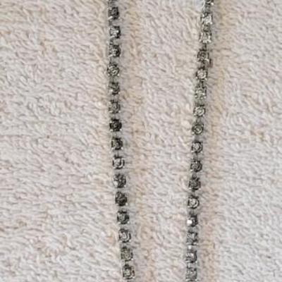 CLEAR RHINESTONE NECKLACES AND BRACELET PLUS MULTI STONE BRACELET AND EARRING SET