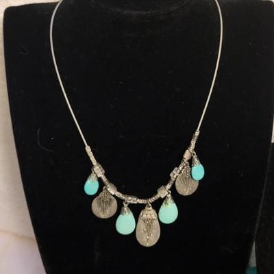 SW INSPIRED VINTAGE JEWELRY