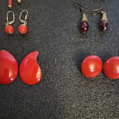 RED-TONE COSTUME JEWELRY