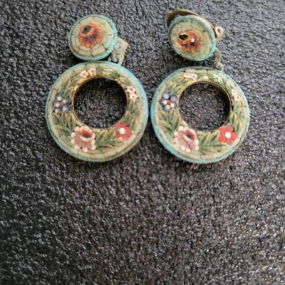 3 CLIP ON EARRINGS AND A BROOCH