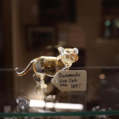 Swarovski Lion Cub Standing 2016