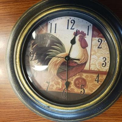 2 FRAMED PICTURES OF ROOSTERS AND A WALL CLOCK