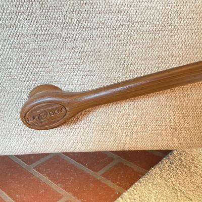 LOT 65: La-Z-Boy Recliner