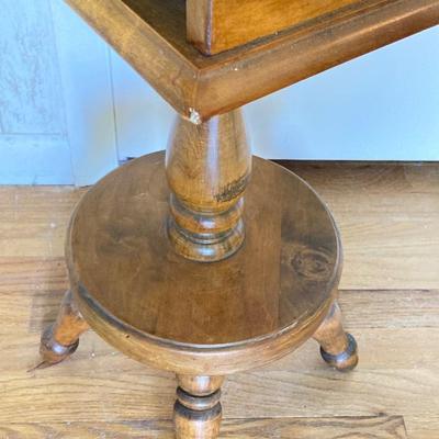 LOT 69: Adorable Wooden Side / Book Table with Vintage Lantern Style Lamp and Collection of American History / War Books