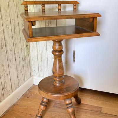 LOT 69: Adorable Wooden Side / Book Table with Vintage Lantern Style Lamp and Collection of American History / War Books