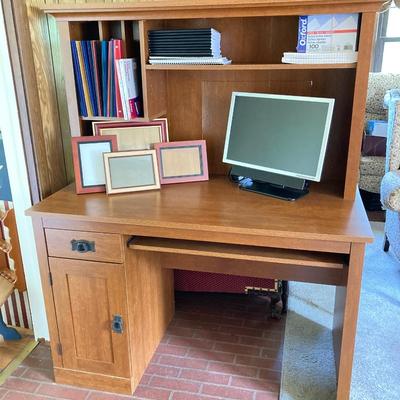 LOT 70: Office Desk with Contents - Dell Monitor SE198WFPv, Tablets, Paper, Picture Frames and More