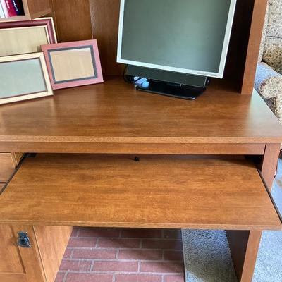 LOT 70: Office Desk with Contents - Dell Monitor SE198WFPv, Tablets, Paper, Picture Frames and More