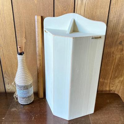 LOT 79: Collection of Home Decor - Candles, Wall Art, Mary Kay Tote, Faux Garden, Table Top Shelf and More