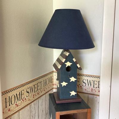 LOT 81: Patriotic Country Home Decor & More