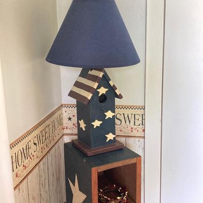 LOT 81: Patriotic Country Home Decor & More