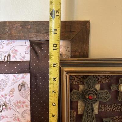 LOT 83: Vintage Dresser, Bonwit Teller Hat Boxes & More