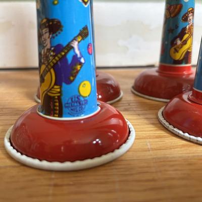 LOT 87: Vintage US Metal Toy Mfg. Co., Kirchhof & Unmarked Noise Makers