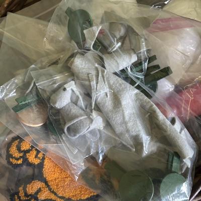 LOT 89: Craft & Sewing Lot: Yarn Lace, Fabric, Thread, Project Book etc.