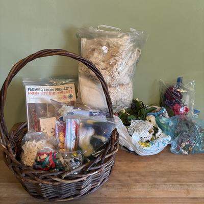 LOT 89: Craft & Sewing Lot: Yarn Lace, Fabric, Thread, Project Book etc.