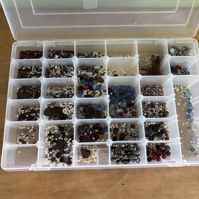 LOT 91: Jewelry Making Supplies & Jewelry Displays