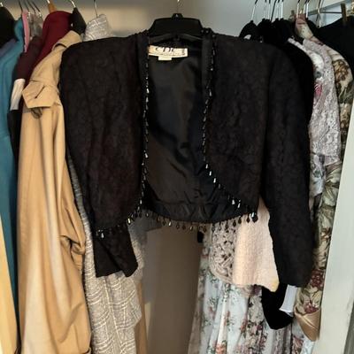 LOT 96: Closet Cleanout: Multiple Sizes & Styles