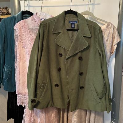 LOT 98: Vintage Dress & More