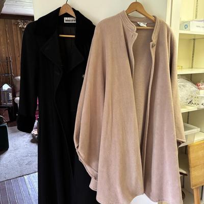 LOT 99: Coats, Capes, Shaws & Cloaks