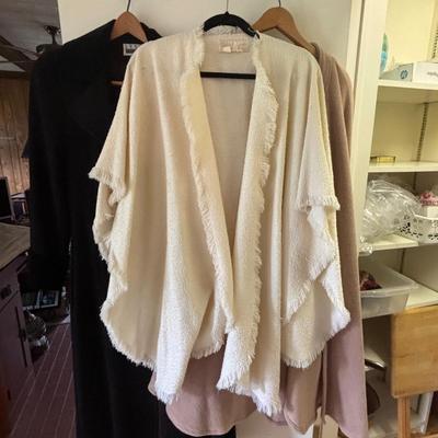 LOT 99: Coats, Capes, Shaws & Cloaks