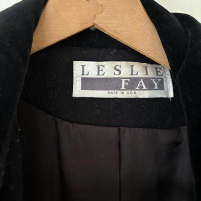 LOT 99: Coats, Capes, Shaws & Cloaks