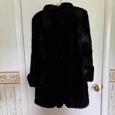 LOT 101: Vintage Fur Collection: Brainin Furs Inc of Vineland Coat & Evans Custom Studio