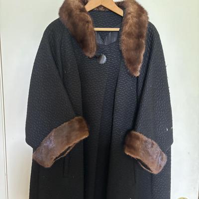 LOT 108: Classic Coat Collection