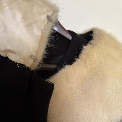 LOT 108: Classic Coat Collection