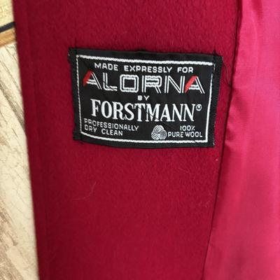 LOT 108: Classic Coat Collection