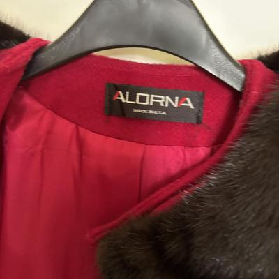 LOT 108: Classic Coat Collection