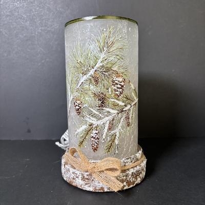 LOT 121: Charming Tails By Fitz & Floyd Christmas and Easter Figurines