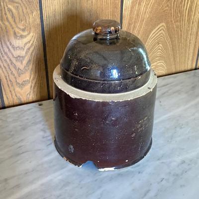 LOT 165: Vintage Brown Glazed Ceramic Animal Feeder