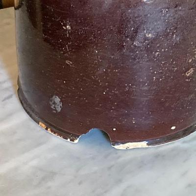 LOT 165: Vintage Brown Glazed Ceramic Animal Feeder