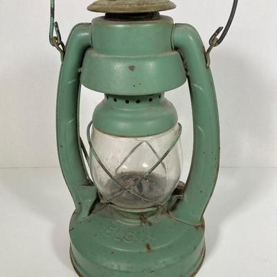 LOT 171: Pair of Vintage Lanterns - Elgin and Little Wizard NY USA
