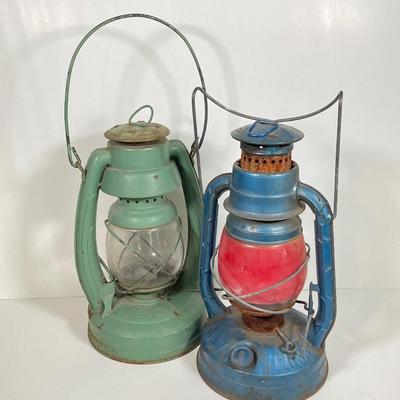 LOT 171: Pair of Vintage Lanterns - Elgin and Little Wizard NY USA