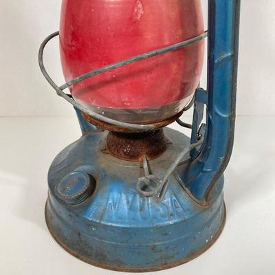 LOT 171: Pair of Vintage Lanterns - Elgin and Little Wizard NY USA
