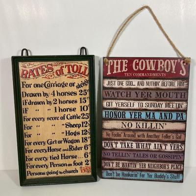 LOT 173: Farm House / Americana Collection - Assorted Stars, Painted Barrel and Wall Art