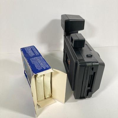 LOT 179: Vintage Polaroid Collection - Pro Pack Camera, Supercolor 635CL and Film