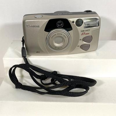 LOT 182: Collection of Cameras - Fuji, Sony Cyber Shot, Canon Sure Shot 85 Zoom and Case