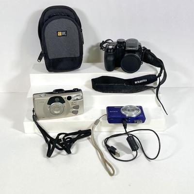 LOT 182: Collection of Cameras - Fuji, Sony Cyber Shot, Canon Sure Shot 85 Zoom and Case