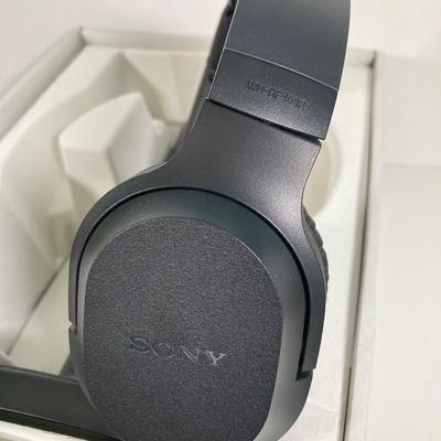 LOT 183: Sony WH-RF400 Wireless Headphones in Original Box and Blue Microphones Snowball Ice