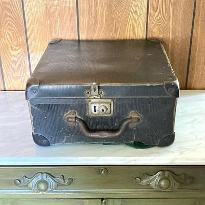 LOT 185: Vintage Hohner Accordion in Case