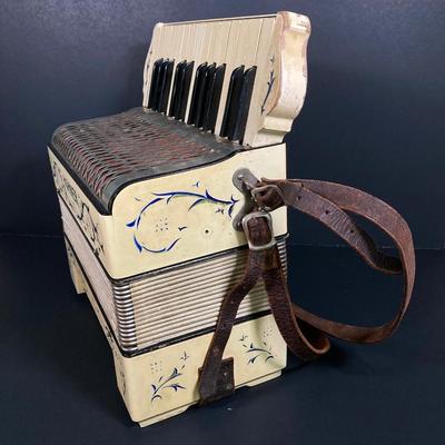 LOT 185: Vintage Hohner Accordion in Case
